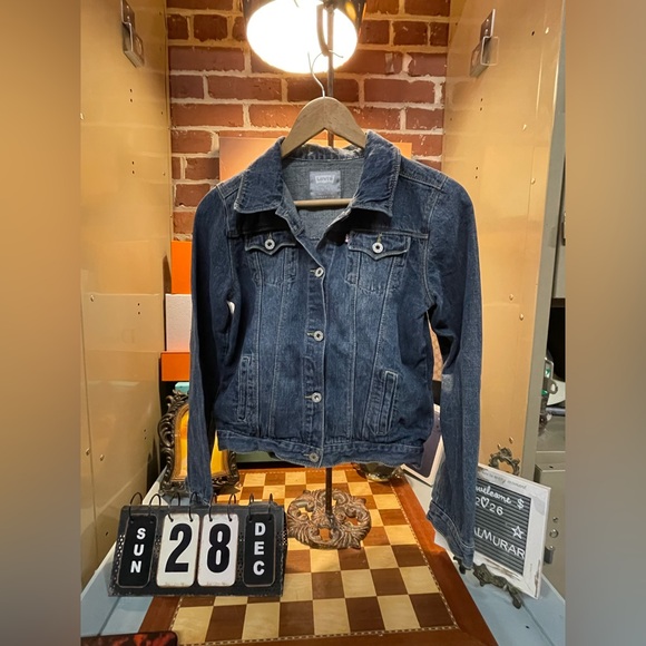 Levi's Jackets & Blazers - Levi's Trucker denim jacket.
